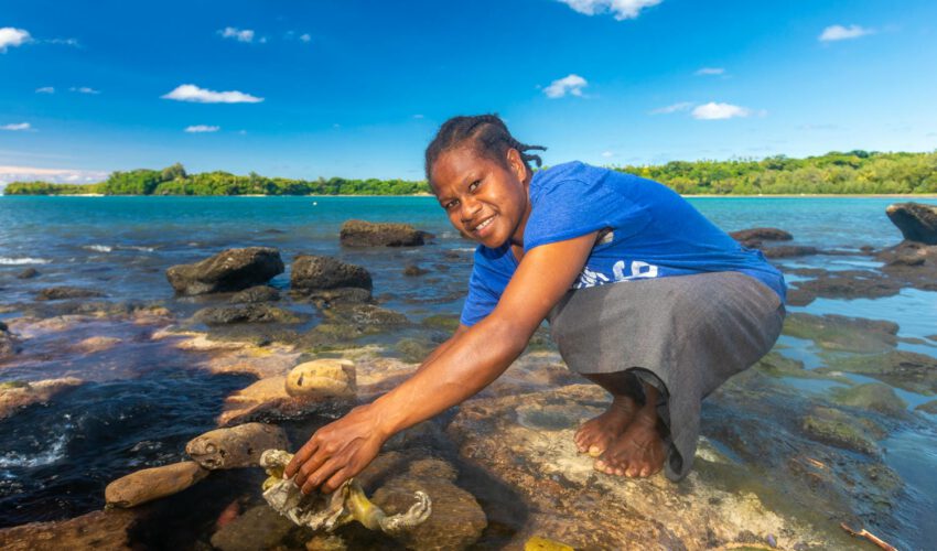 7 Vanuatu_Beim_Kochen_in_heissen_Quellen_auf_der_Insel_Tanna